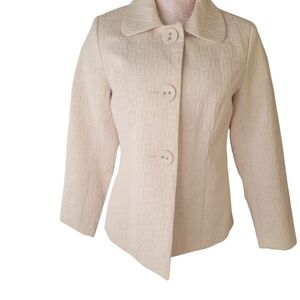 Elegant Susan Bristol Cream Women's Jacket